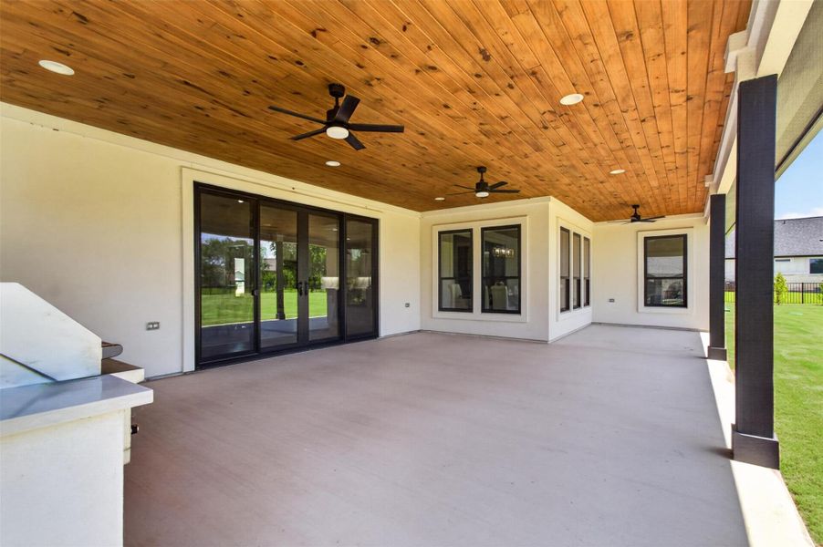 Exterior details and patio area of a home in , Kingsland (Image 24).