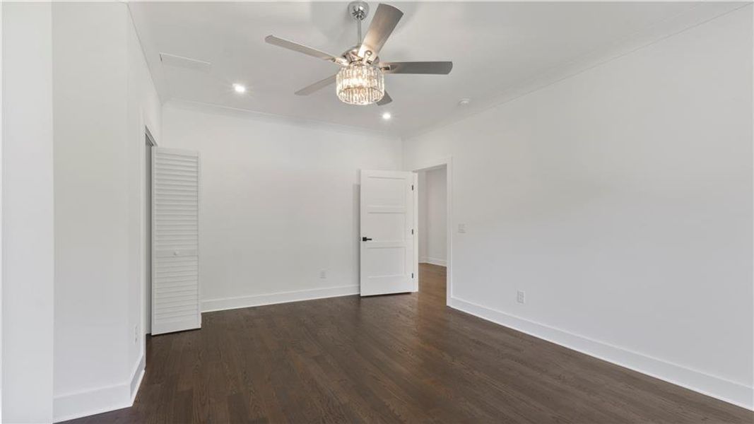 Spacious, unfurnished interior of a new home in , Marietta (Image 34).