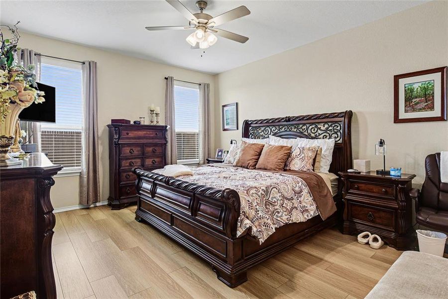 Furnished interior view inside a new home in Waterscape, Royse City (Image 24).