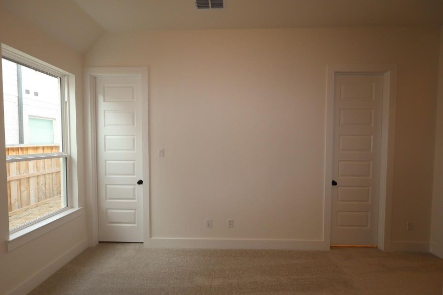 Spacious, unfurnished interior of a new home in Dunham Pointe, Cypress (Image 36).