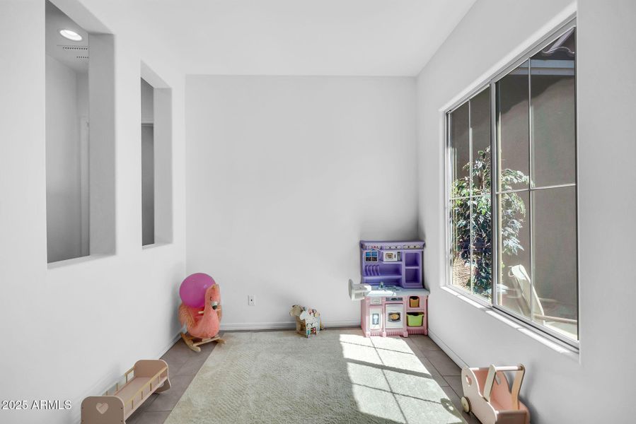 17-web-or-mls-22780 E Orion Way-27