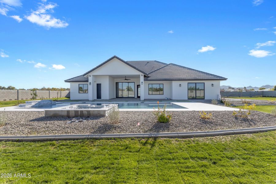 058_a4m_Pool shots 2