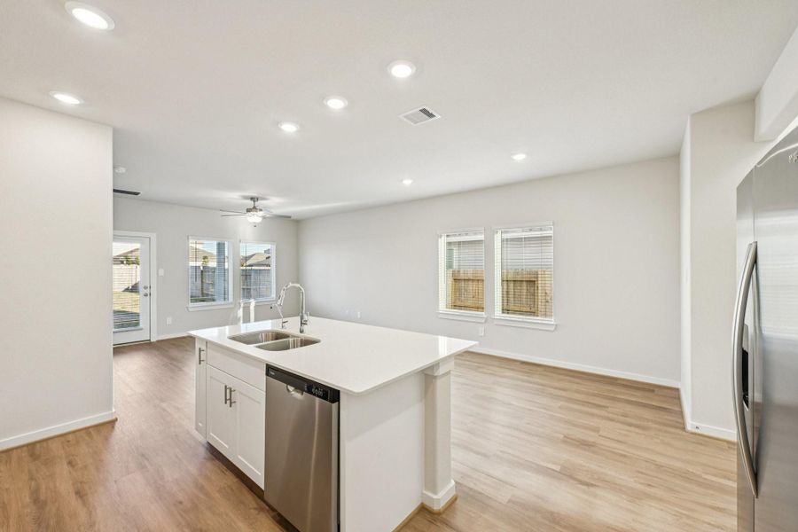 Furnished interior view inside a new home in Landing Meadows - Traditional Series, New Caney (Image 15). Furnished interior view inside a new home in Landing Meadows - Traditional Series, New Caney (Image 15).
