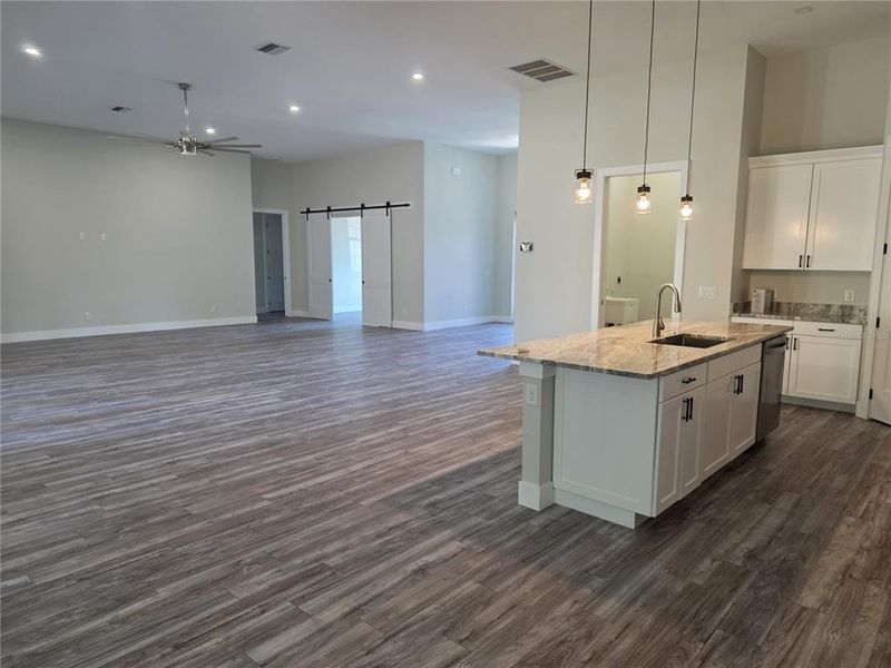 Spacious, unfurnished interior of a new home in , North Port (Image 27).
