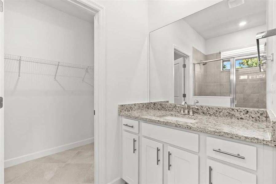 Furnished interior view inside a new home in Lorraine Lakes at Lakewood Ranch, Lakewood Ranch (Image 8).