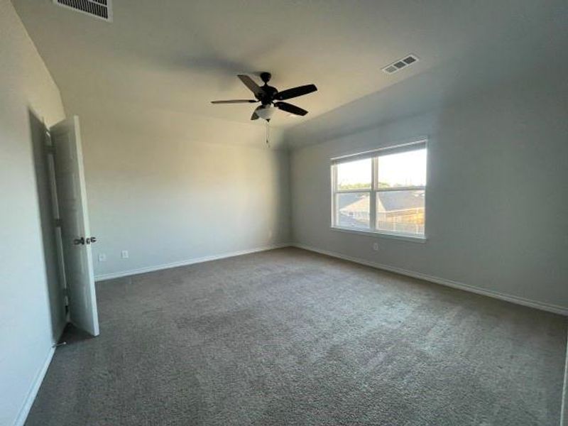 Spacious, unfurnished interior of a new home in Christian Meadows, Ennis (Image 9). Spacious, unfurnished interior of a new home in Christian Meadows, Ennis (Image 9).