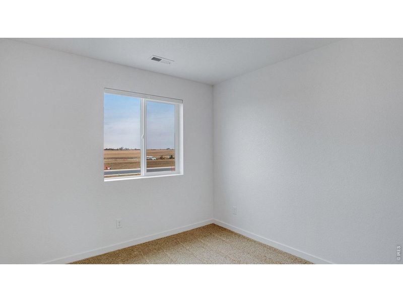 Spacious, unfurnished interior of a new home in Tailholt, Severance (Image 27).