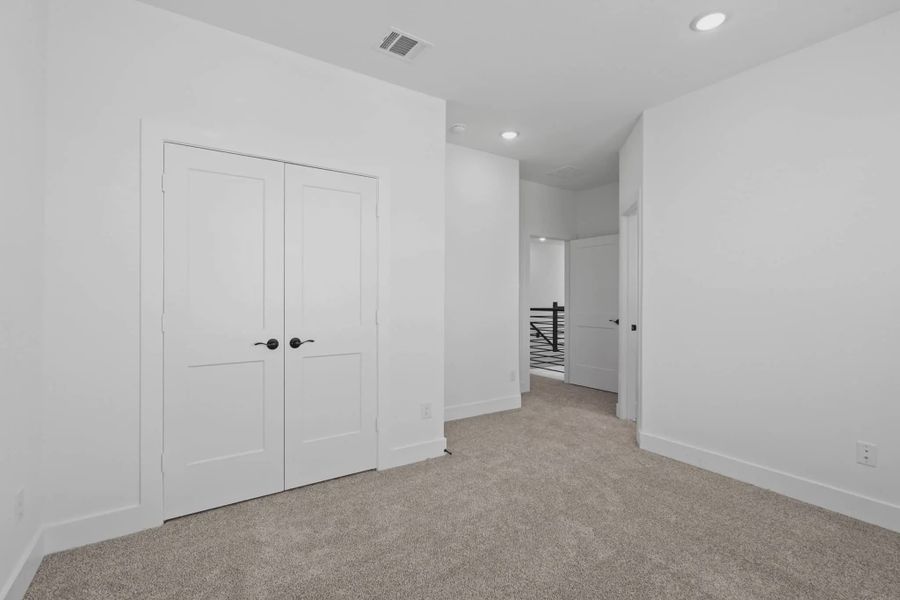 Representative unfurnished interior of a home built from the Rivercrest by Chesmar Homes in Riceland, Marion (Image 74).