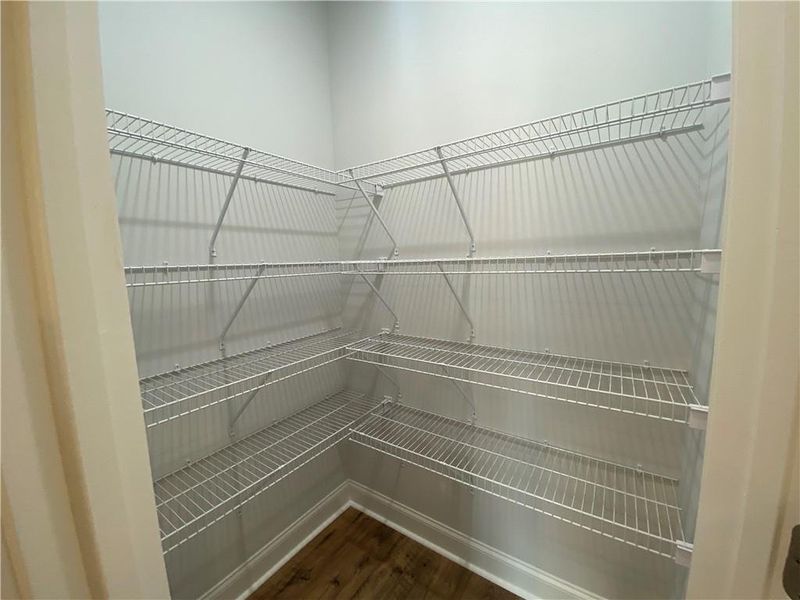 Spacious, unfurnished interior of a new home in , Jefferson (Image 35).