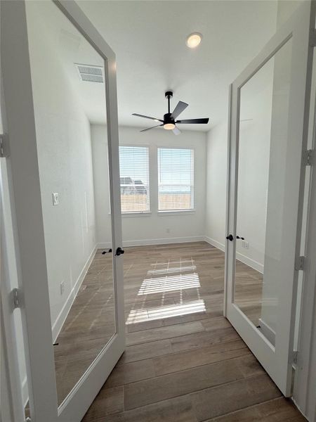 Spacious, unfurnished interior of a new home in Briarley, Montgomery (Image 23).