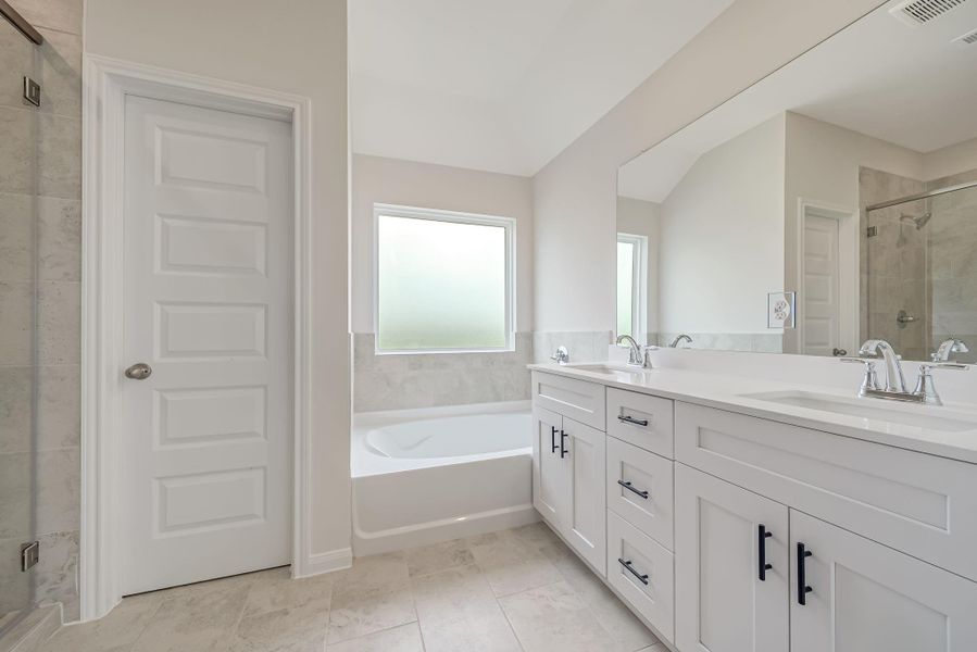 Ensuite Bath Ensuite Bath
