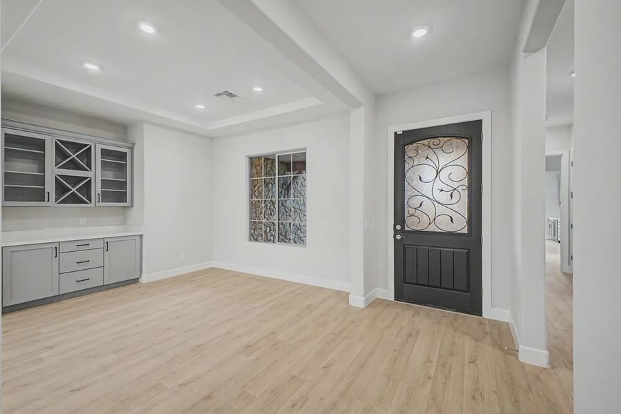 Spacious, unfurnished interior of a new home in Bellero Estates, Queen Creek (Image 13). Spacious, unfurnished interior of a new home in Bellero Estates, Queen Creek (Image 13).