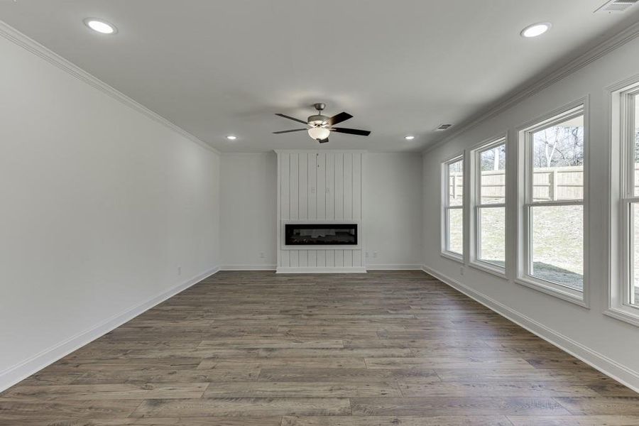 Spacious, unfurnished interior of a new home in , Commerce (Image 28).