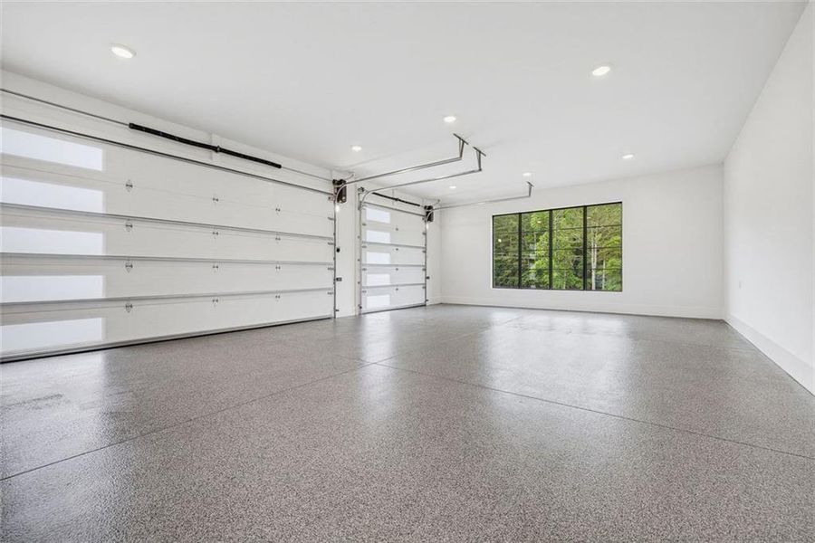 Spacious, unfurnished interior of a new home in , Canton (Image 41).