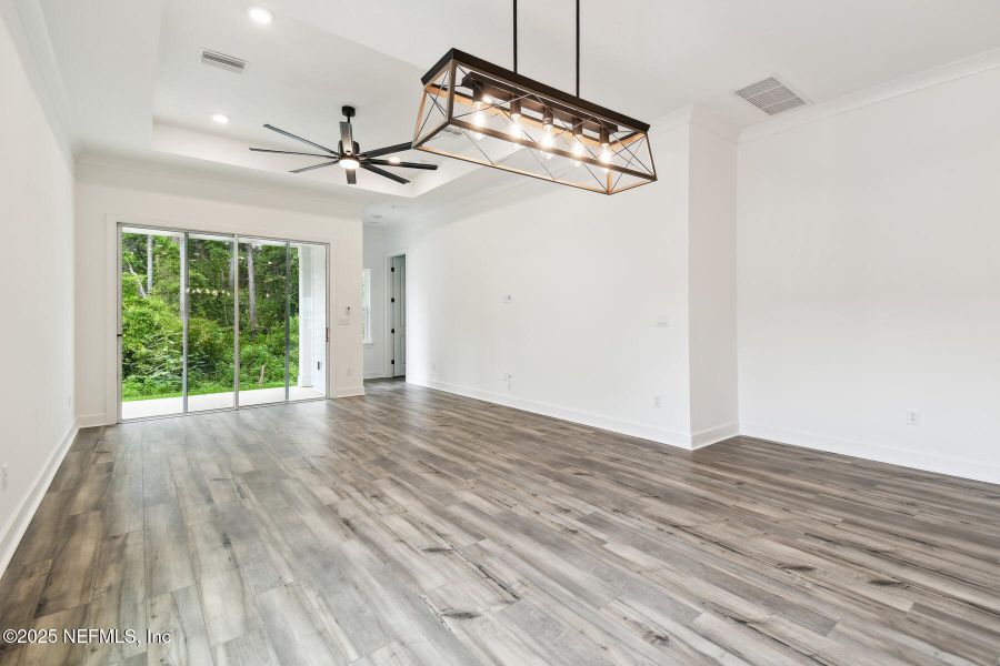 Spacious, unfurnished interior of a new home in Reflections 40' Front Load, Ponte Vedra (Image 13).