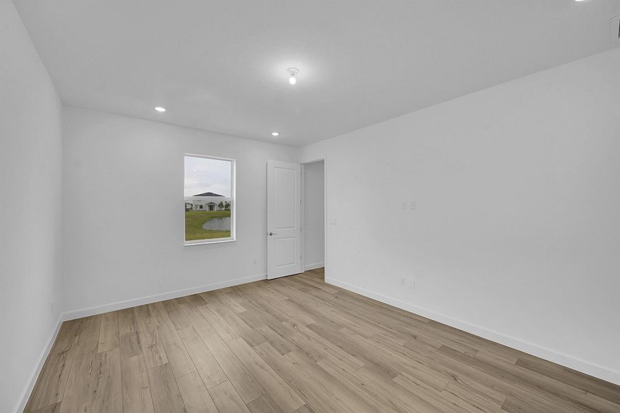 Spacious, unfurnished interior of a new home in Seagrove: The Indies, Fort Pierce (Image 10). Spacious, unfurnished interior of a new home in Seagrove: The Indies, Fort Pierce (Image 10).