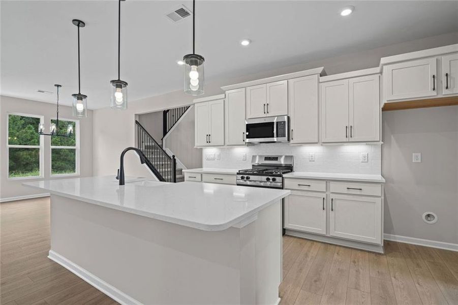 Furnished interior view inside a new home in Pickens Bluff, Dallas (Image 7).