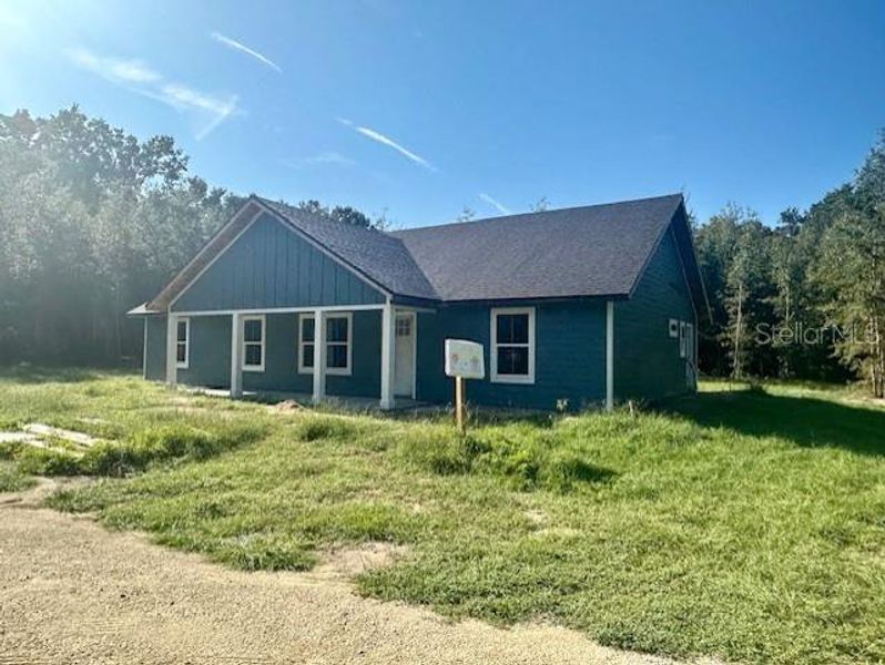 Image 23 of a home in . Image 23 of a home in .