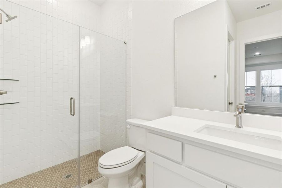 Friends and family will feel right at home in any of the beautifully finished guest baths. Friends and family will feel right at home in any of the beautifully finished guest baths.