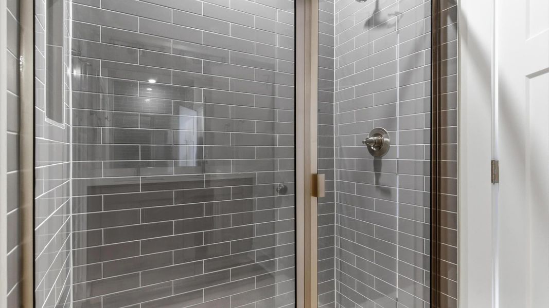 Furnished interior view inside a new home in Pelham Crossing, Greenville (Image 25).