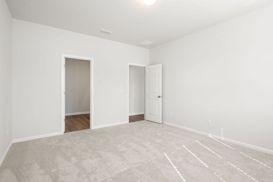 Spacious, unfurnished interior of a new home in Heartwood, Richmond Hill (Image 15). Spacious, unfurnished interior of a new home in Heartwood, Richmond Hill (Image 15).