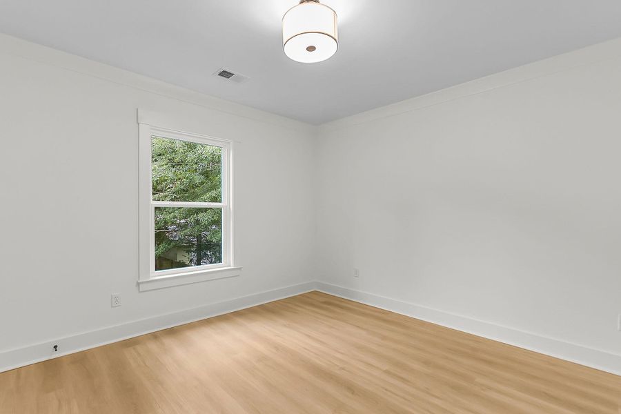 Spacious, unfurnished interior of a new home in , Charleston (Image 22).
