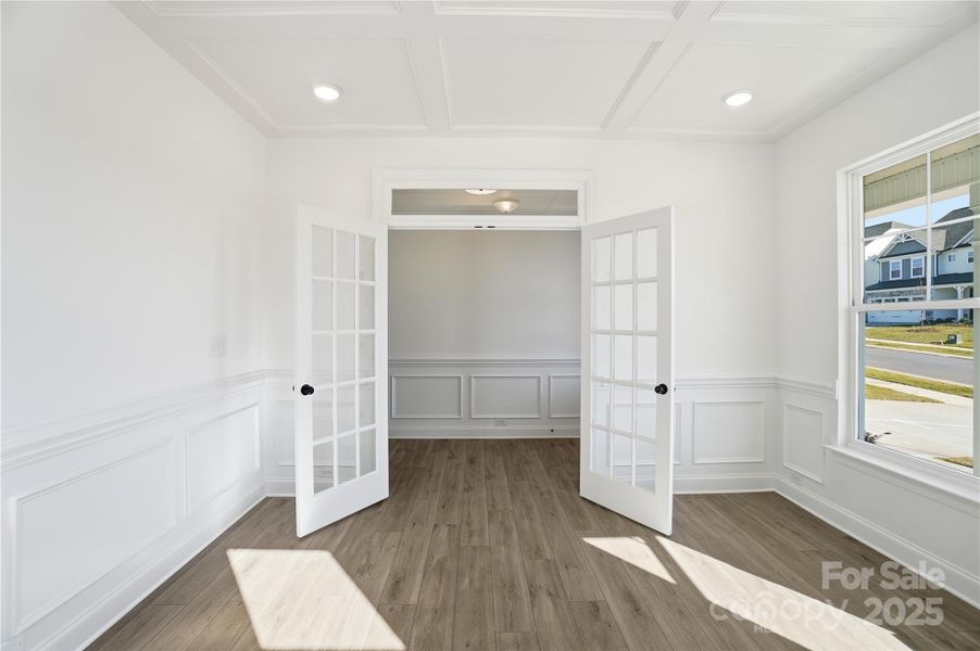 Spacious, unfurnished interior of a new home in Summerlin, Mooresville (Image 32).