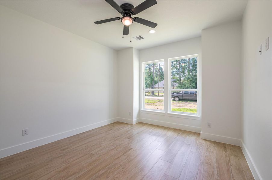 Spacious, unfurnished interior of a new home in , Dayton (Image 23).