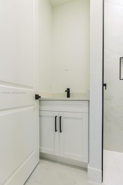 Close-up of interior finishes inside a home in , Lehigh Acres (Image 22).