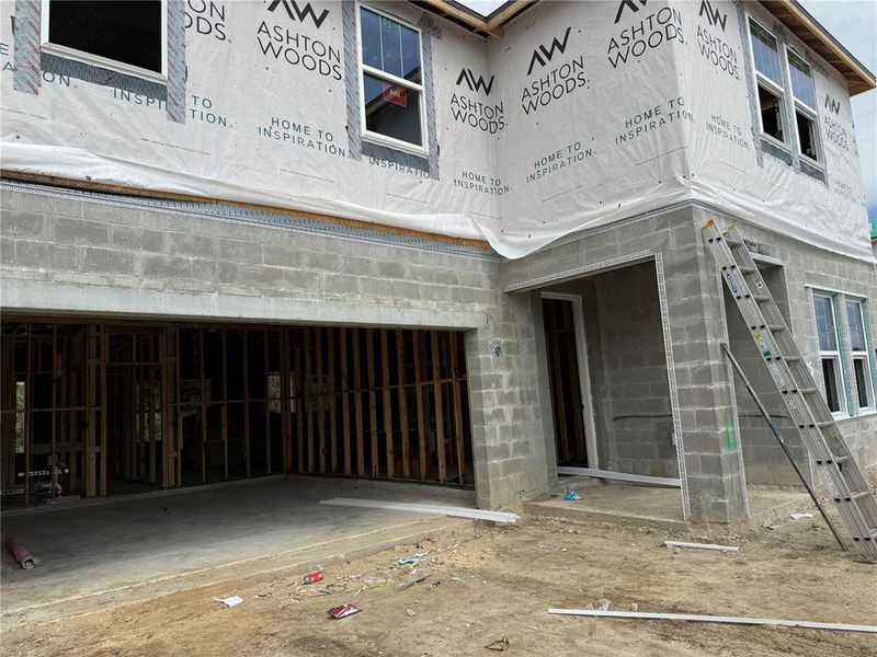 In-progress construction of a new home in Oakfield Trails Signature, Parrish, FL (Image 7). In-progress construction of a new home in Oakfield Trails Signature, Parrish, FL (Image 7).