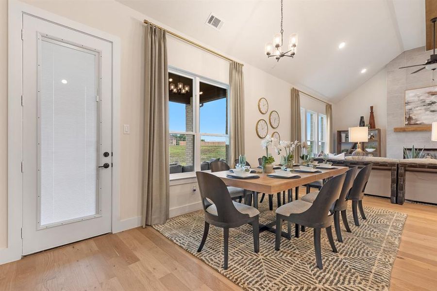 Dunhill Homes - Waxahachie-0134-HDR