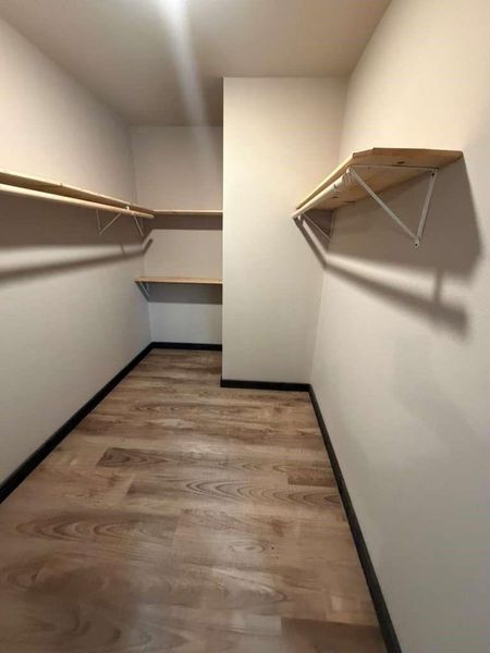 Spacious, unfurnished interior of a new home in , Cleveland (Image 6).
