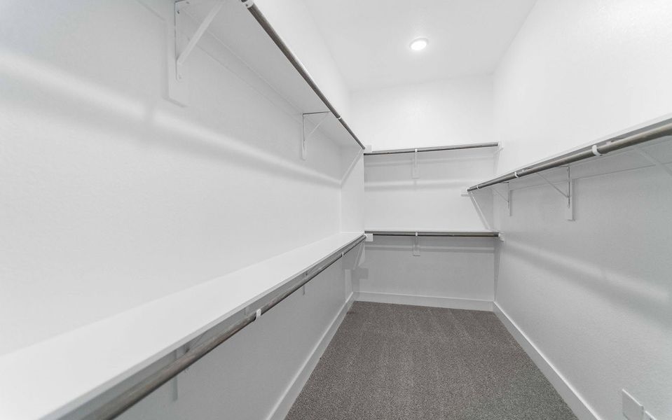 Spacious, unfurnished interior of a new home in Solterra, Mesquite (Image 14).