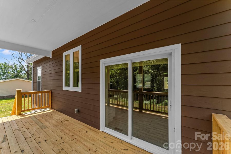Exterior details and patio area of a home in , Lenoir (Image 19).