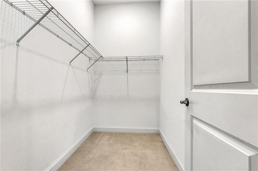 Spacious, unfurnished interior of a new home in , Newnan (Image 17).