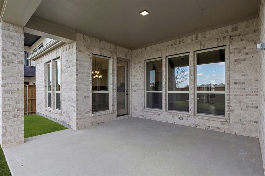 26. 2122 Clairmont - Patio 26. 2122 Clairmont - Patio