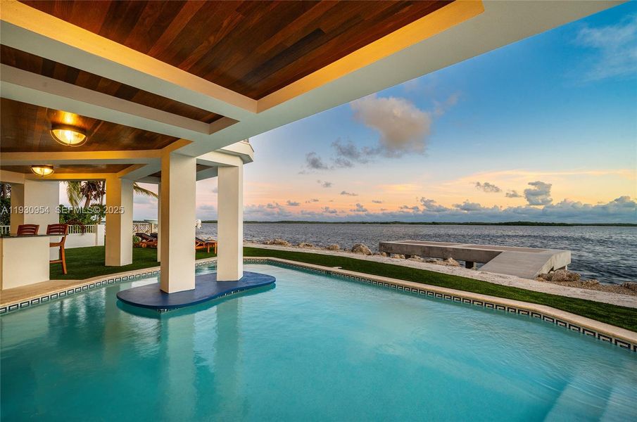 Exterior details and patio area of a home in , Key Largo (Image 28).