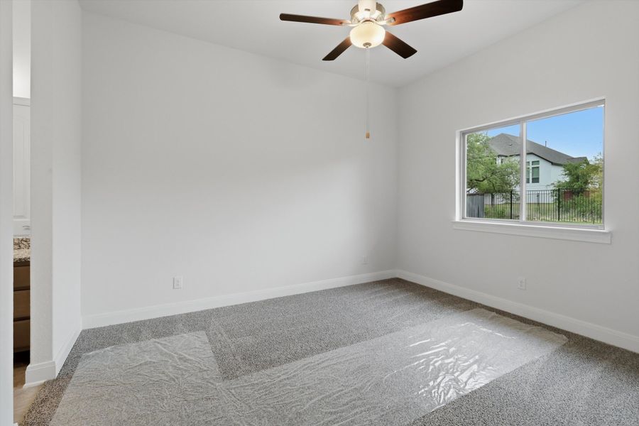 Spacious, unfurnished interior of a new home in Johnson Ranch, Bulverde (Image 32). Spacious, unfurnished interior of a new home in Johnson Ranch, Bulverde (Image 32).