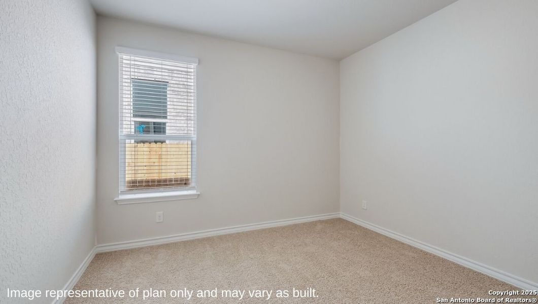 Spacious, unfurnished interior of a new home in Brookstone Creek, San Antonio (Image 22).