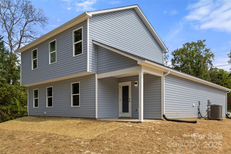 Exterior details and patio area of a home in , Lancaster (Image 4).
