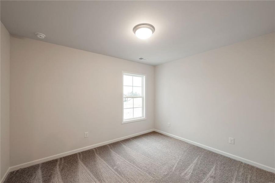 Spacious, unfurnished interior of a new home in , Calhoun (Image 21).
