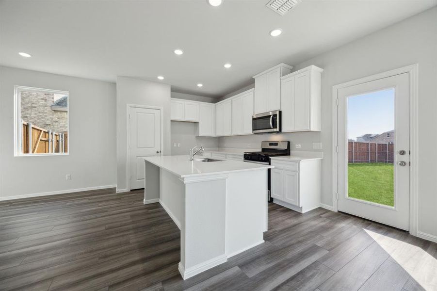 Furnished interior view inside a new home in Bellagio, Forney (Image 5).