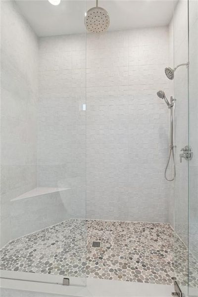 Image 47 of a home in .