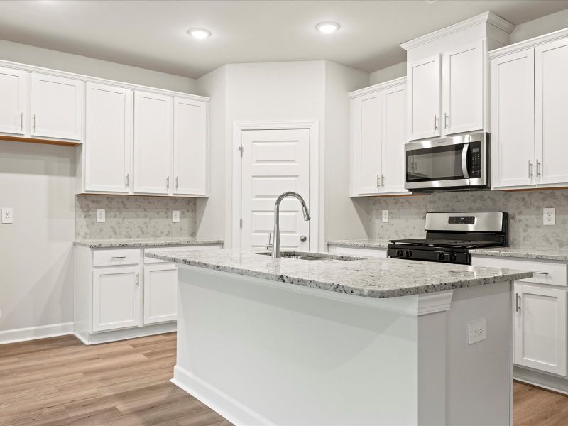 Welcome to the Brentwood floorplan at The Farm at Wells Creek - Signature Collection. Welcome to the Brentwood floorplan at The Farm at Wells Creek - Signature Collection.