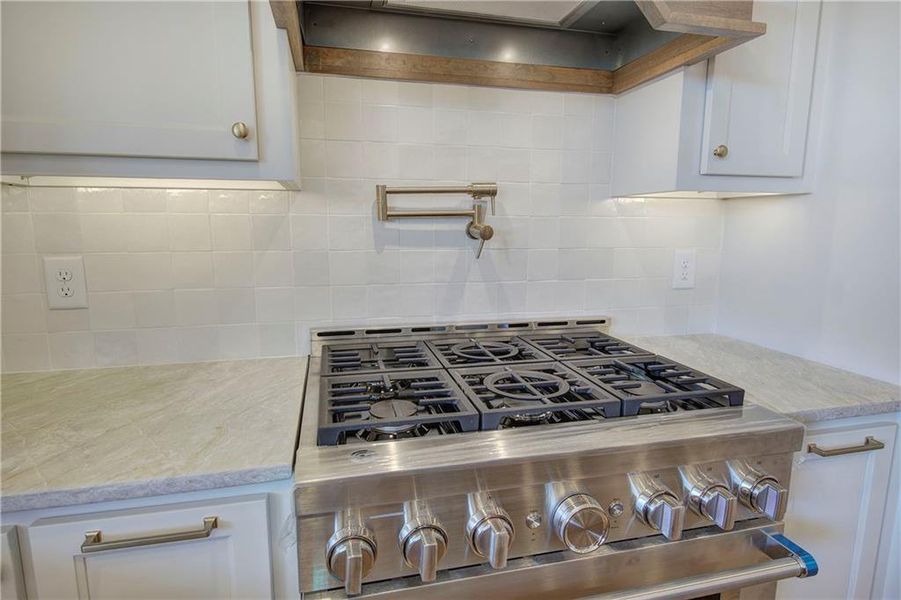 Close-up of interior finishes inside a home in , Cartersville (Image 7).