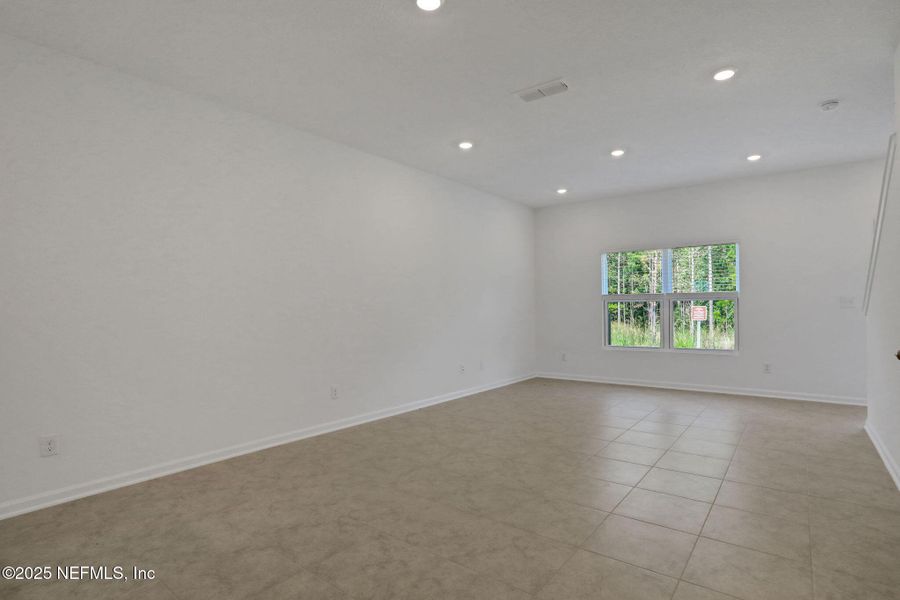 Spacious, unfurnished interior of a new home in , Middleburg (Image 24). Spacious, unfurnished interior of a new home in , Middleburg (Image 24).