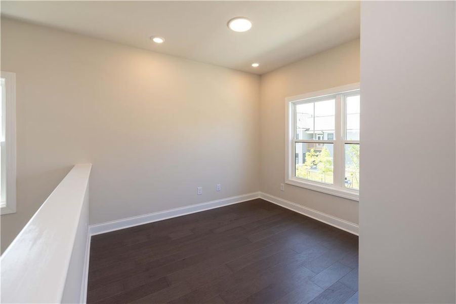 Spacious, unfurnished interior of a new home in Waterhaven, Cumming (Image 29).