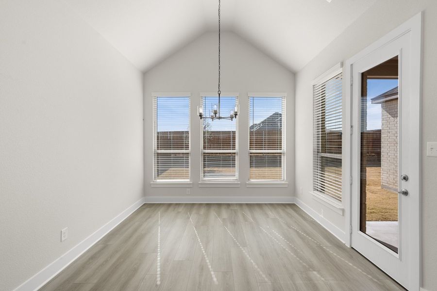 Spacious, unfurnished interior of a new home in The Retreat, Waxahachie (Image 16). Spacious, unfurnished interior of a new home in The Retreat, Waxahachie (Image 16).