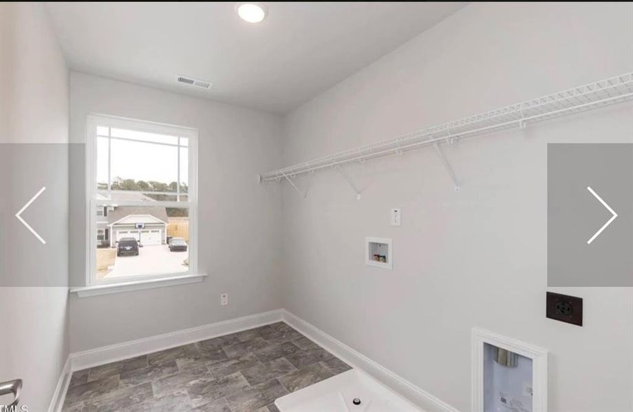 Spacious, unfurnished interior of a new home in Thunder Ridge, Dawsonville (Image 14).