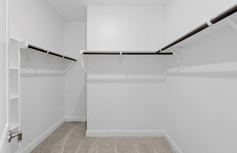 Spacious, unfurnished interior of a new home in Patterson Ranch, Georgetown (Image 29).
